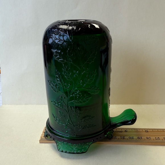 Vintage Mosser Emeral Green Holly Leaf and Berry Fairy Lamp with Thumb Handle - Picture 10 of 10